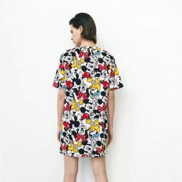 Zara Blogger Favorite Disney Mickey Mouse Dress - Picture 10 of 10